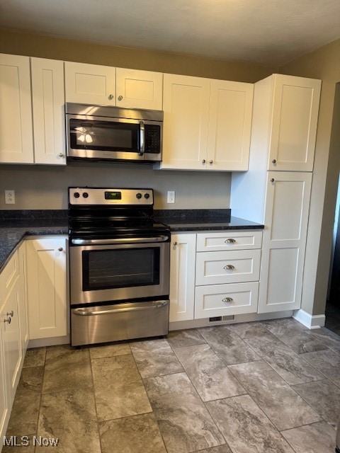 8542 Van Drive, Poland, Ohio image 13