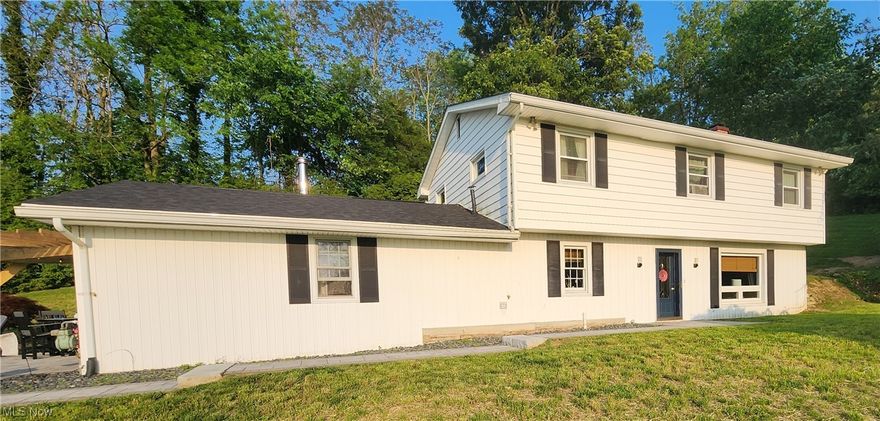 2212 Finished Square Feet in this 2 Story Conventional Style Home, Featuring 3 Bedroom, Bath & a Half,  Main Floor Family Room with Fireplace, Formal Living Room witha Second  Fireplace of Sandstone, Fully Applianced Stainless Steel Kitchen with Gas Range, 3 Large Bedrooms, Large Second Floor Full Feature Bath with Super Jet Tub Plus Walkin Shower and Double Vanity, Home is Situated on 2 Pie Shapped Lots at the End of The Cul de Sac in Falls Township Serviced By The West Muskingum School System, Exterior Features Include a Gizibo, SunRay 21' x 20 Pergola and 8' x 8" Front Patio, The Garage is a Dream, So New it still Shines, Building is 28' x 28' with 8 foot High by 20 Wide Garage Door Builiding is Insulated, Heated and Finished inside in Steel,
Home has a lot of Unique Desirable  Features and has an Off the Been Path Location that is Right around the Corner from Everthing