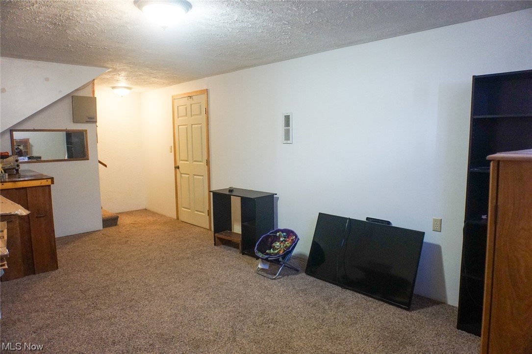 Hunts Add 01 - Residential