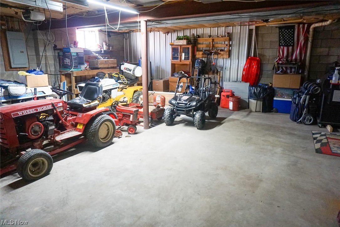 Hunts Add 01 - Residential