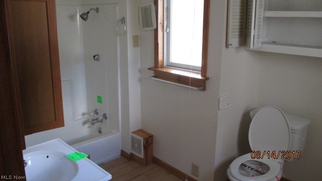 Coshocton County Agricultural - Residential