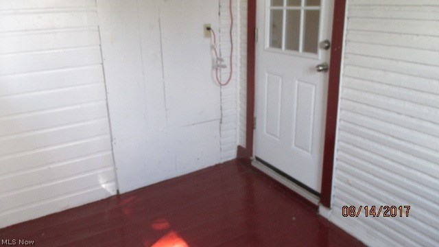 Coshocton County Agricultural - Residential