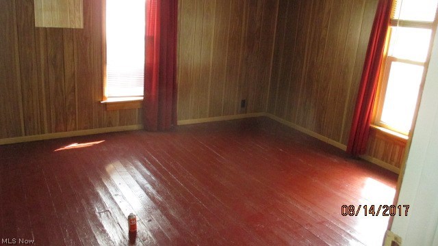 Coshocton County Agricultural - Residential