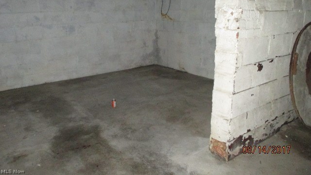 Coshocton County Agricultural - Residential