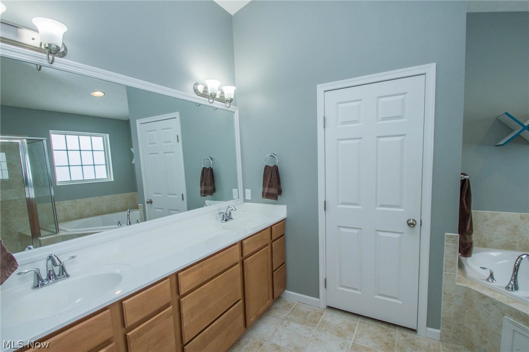 Chestnut Woods - Residential