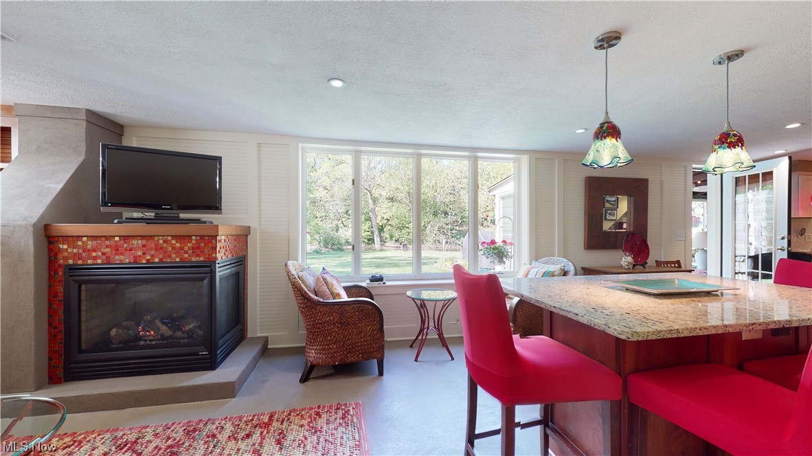 Silver Lake Village - Residential