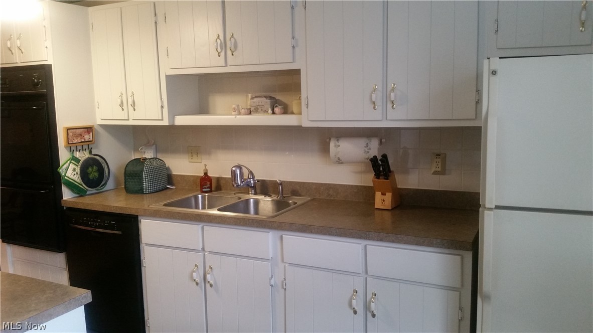 Silver Lake Towers Condo - Residential