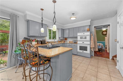 Tiny photo for 817 Quail Hollow Circle, Avon Lake, OH 44012 (MLS # 5239708)