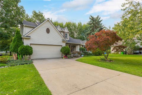 Tiny photo for 817 Quail Hollow Circle, Avon Lake, OH 44012 (MLS # 5239708)
