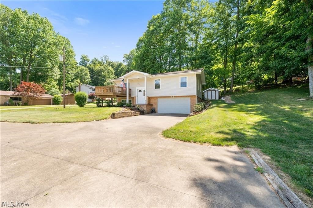 63 W Mohawk Drive