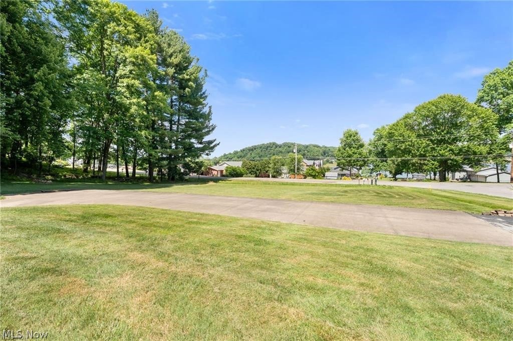 63 W Mohawk Drive