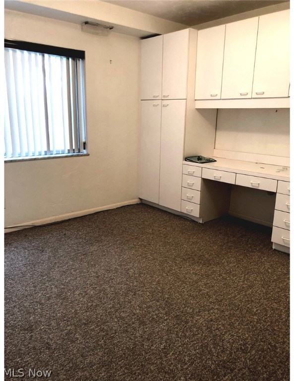 Acacia/Green Condo - Residential