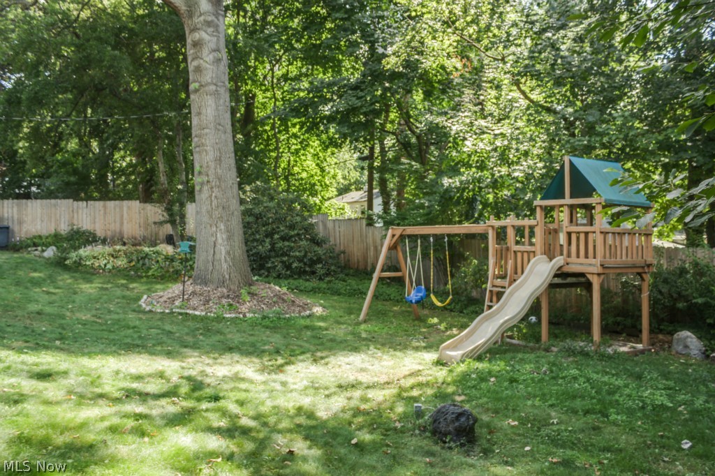 Sunset View 02 - Residential