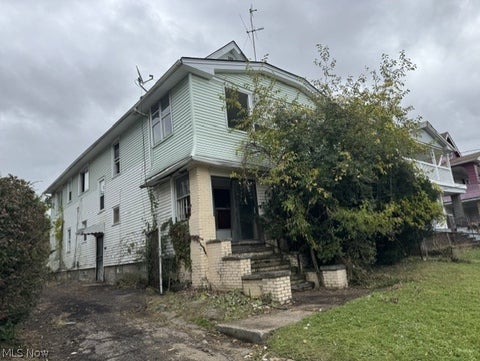 Multifamily For Sale - 3607 E 146th Street<br/> Cuyahoga County, Cleveland, OH 44120