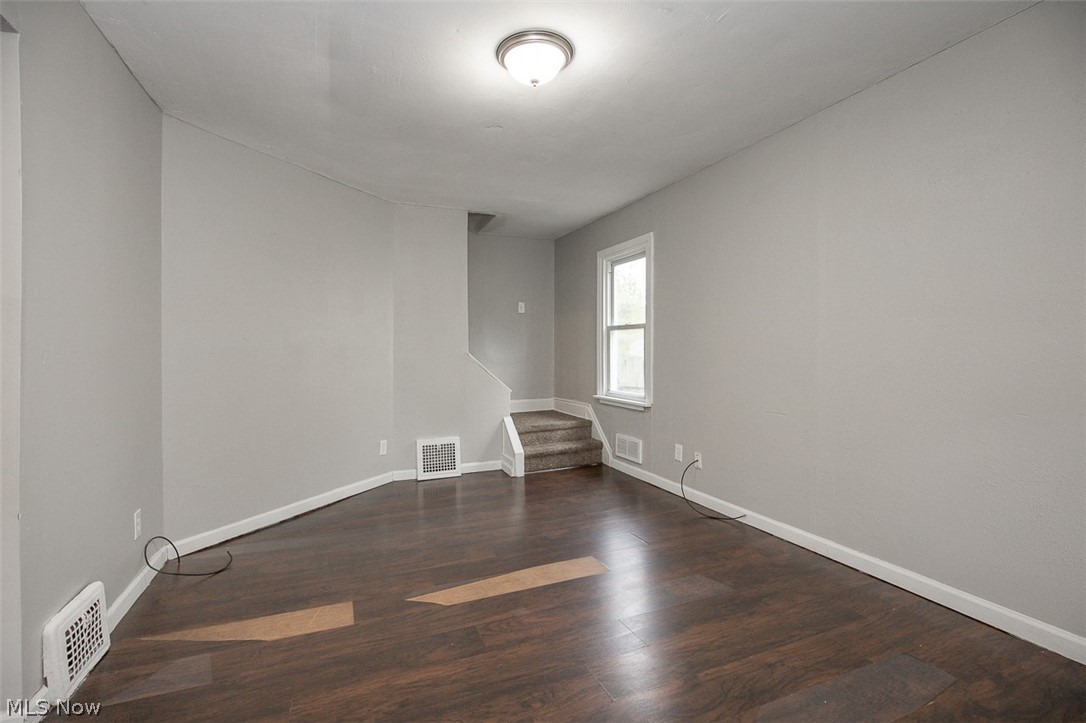 3409 W 86th Street