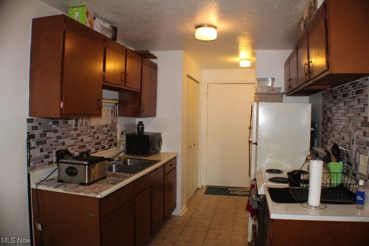 Maple Village Condo Bldg #5382-303 - Residential