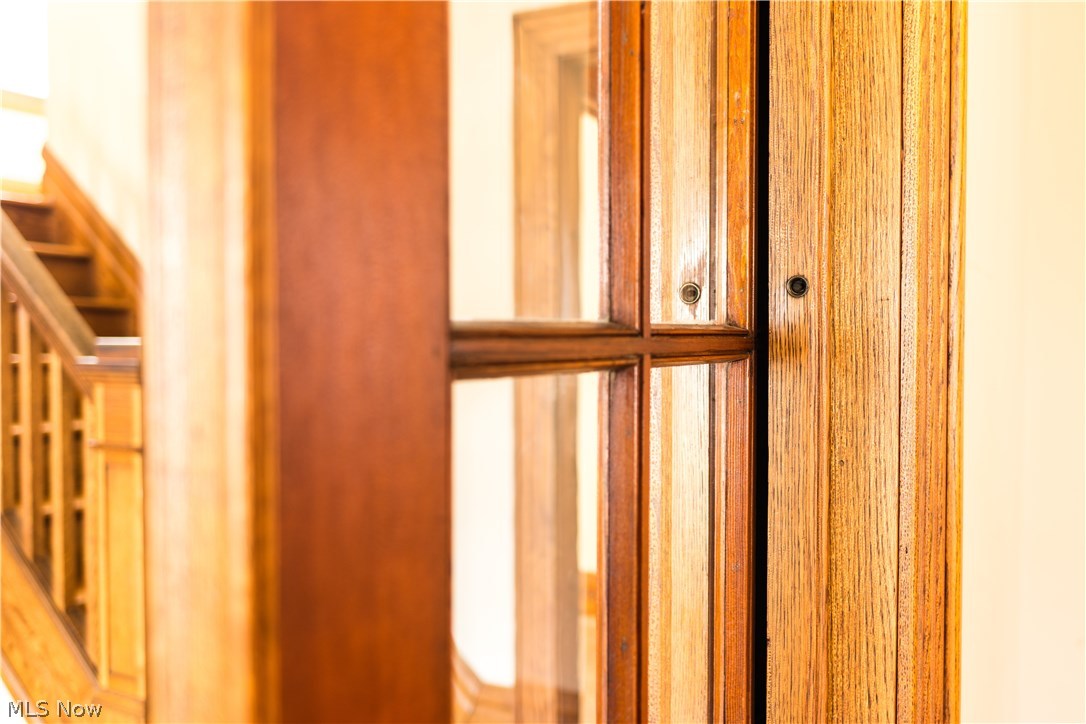 Elletson Adn - Residential