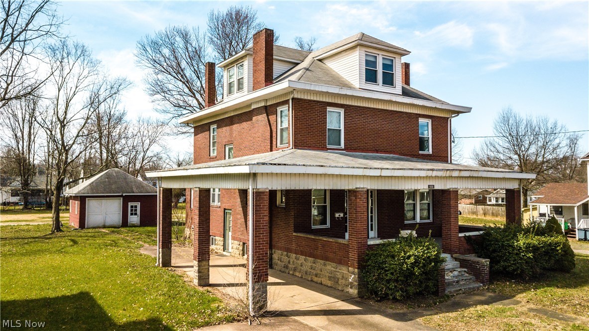 Elletson Adn - Residential