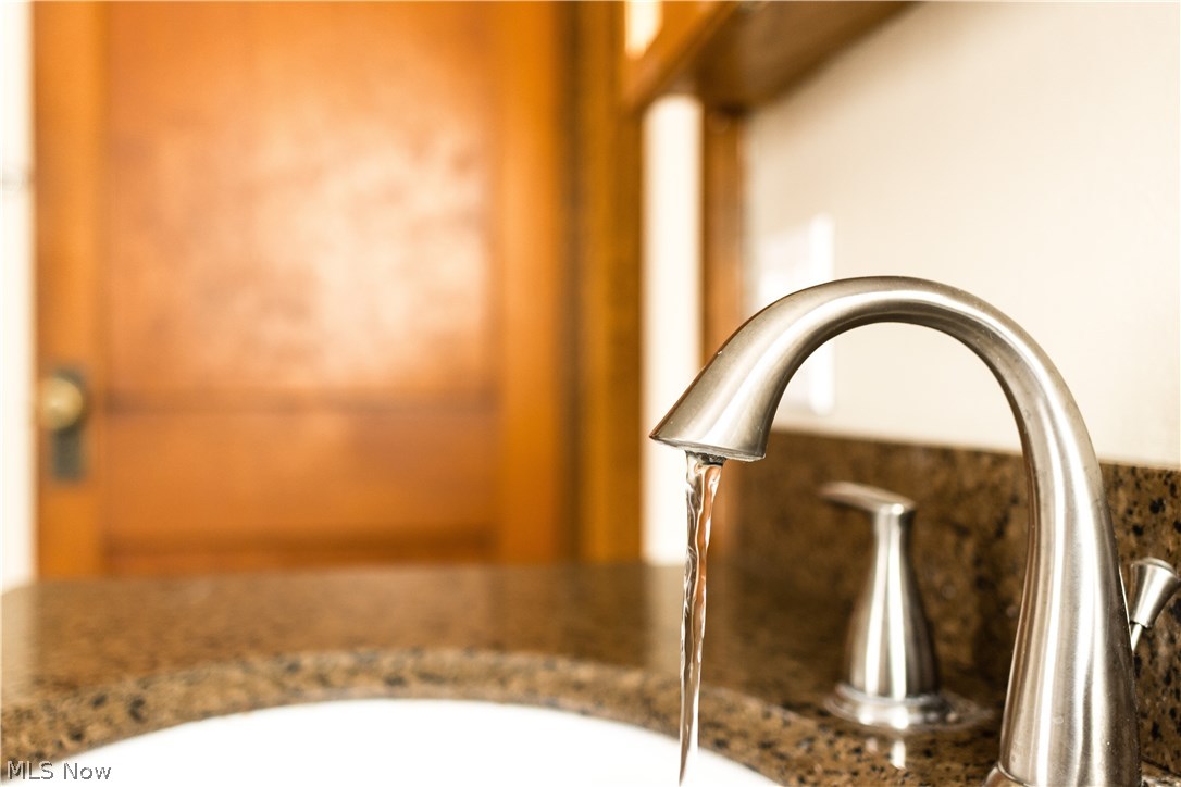 Elletson Adn - Residential