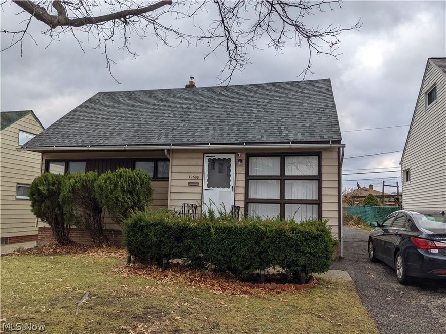 Single family investment property. Entered for Comp Purposes Only