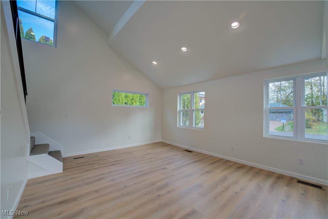 Vermilion/Lk 01 - Residential