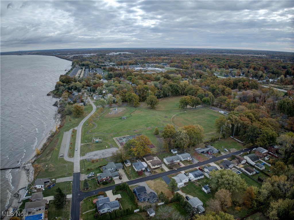 Vermilion/Lk 01 - Residential