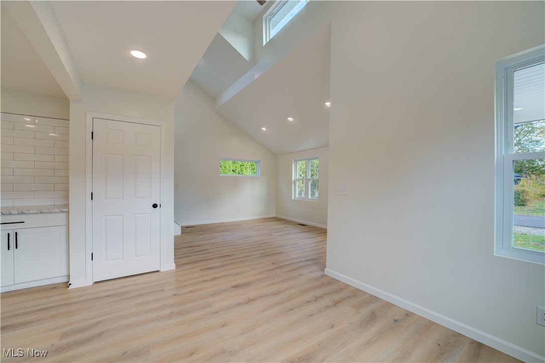 Vermilion/Lk 01 - Residential