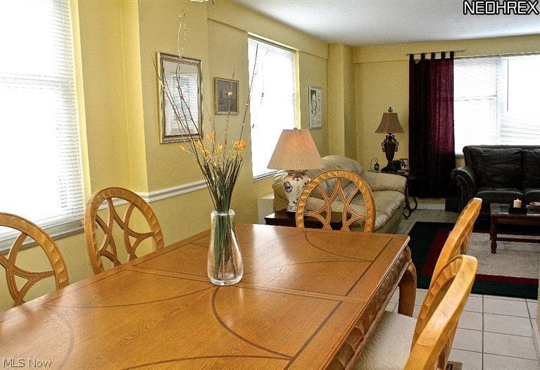 The Lakehouse - Residential