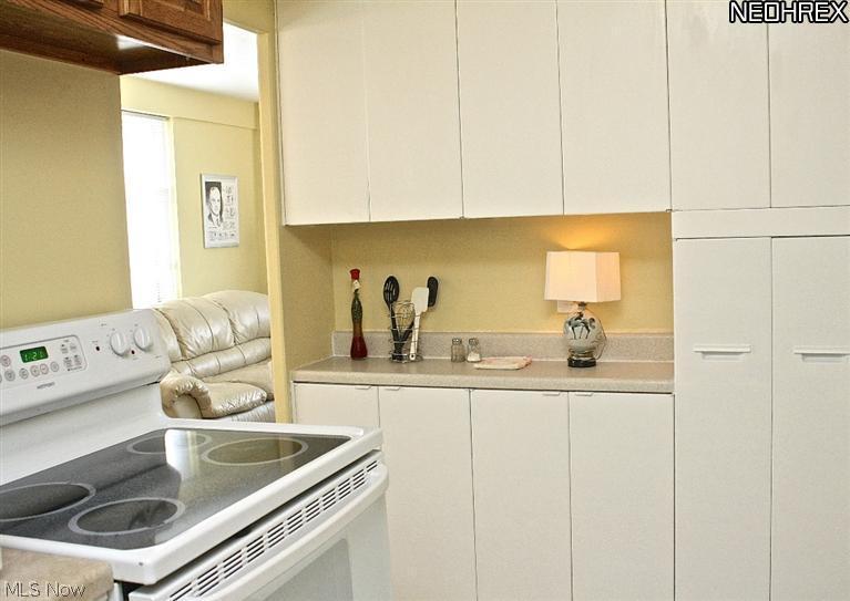 The Lakehouse - Residential