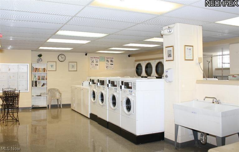 The Lakehouse - Residential