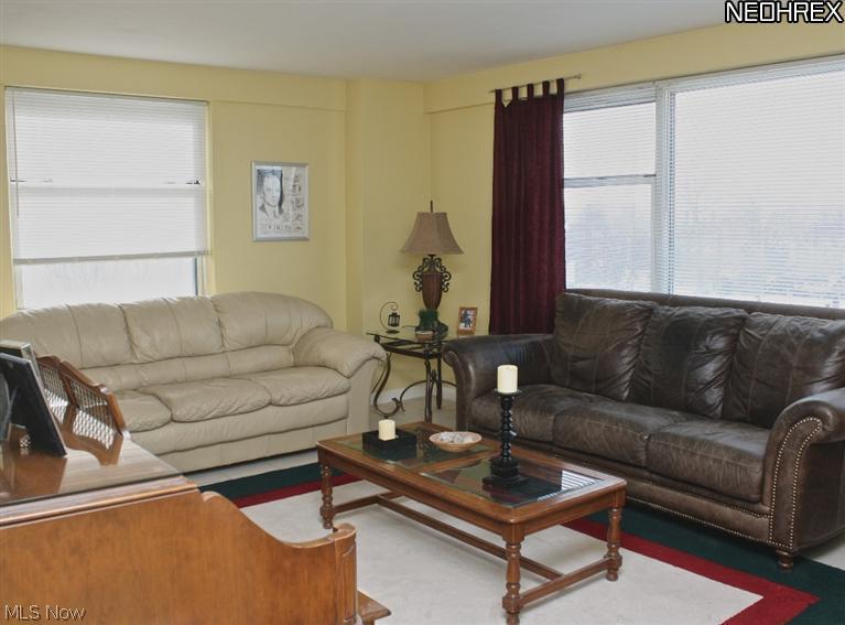 The Lakehouse - Residential