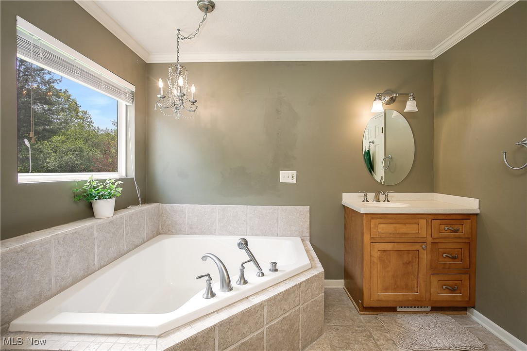 3968 Ashford Street, Canton, Ohio image 24