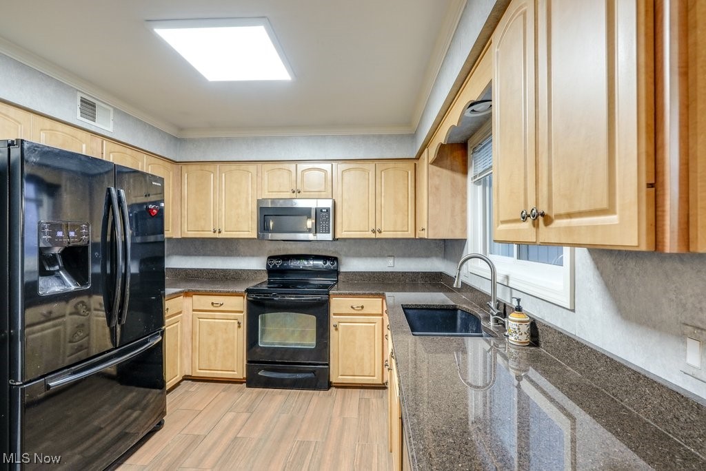 17603 Eastbrook Trail, Chagrin Falls, Ohio image 16
