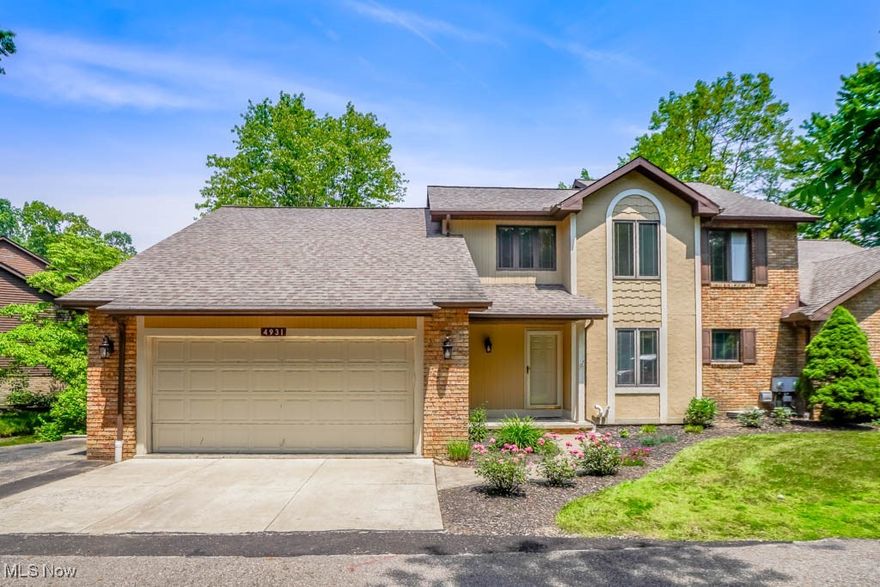 Incredibly spacious condo in the heart of Jackson with two primary suites and beautiful pond views! A vaulted great room with skylights and a fireplace flows into the formal dining area, both with doors that open to the deck for easy indoor/outdoor entertaining. In the kitchen, you'll appreciate the ample cabinet and counter space, stainless steel appliances, pantry, and room for casual dining. The main floor master suite includes double closets and a private bath with French doors, a jetted tub, and step-in tile shower. Upstairs, the second suite has two double closets, a full bath with twin pedestal sinks, a deep soaking tub, glass-enclosed shower, and a catwalk view of the great room below. The finished lower level adds even more space with a rec room, bonus room, and walkout to a covered patio overlooking the pond and fountain. An attached 2 car garage with extra parking space adds to the appeal. Belden Park offers tree-lined streets, fully funded reserves, and a prime location near Belden Village shopping and dining.

Don’t miss your chance to enjoy low maintenance living in one of Jackson’s most convenient and scenic communities. Schedule your showing today!