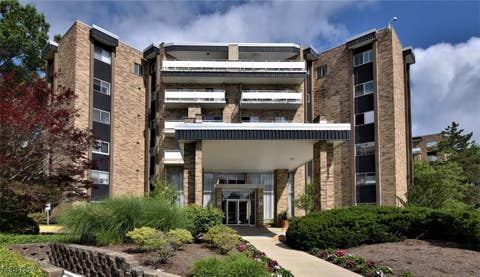 Photo for 2112 Acacia Park Drive 110