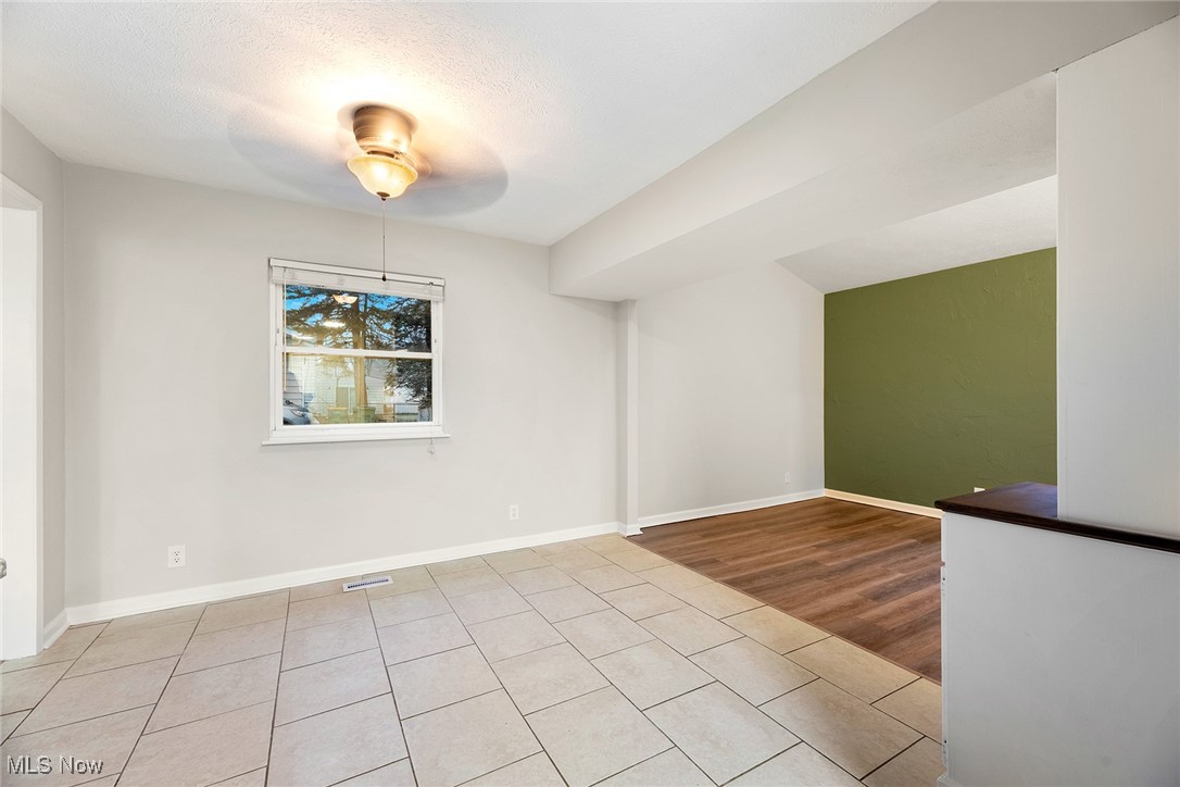 Mentor Grovelands Sub - Residential