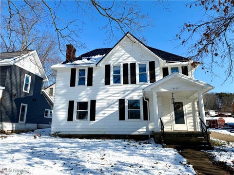 Photo for 8737 N High Street