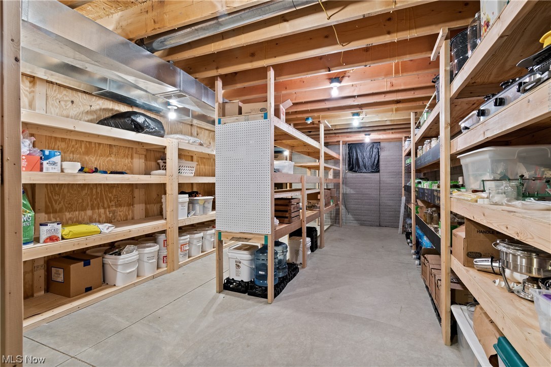 Connecticut Western Reserve La - Residential