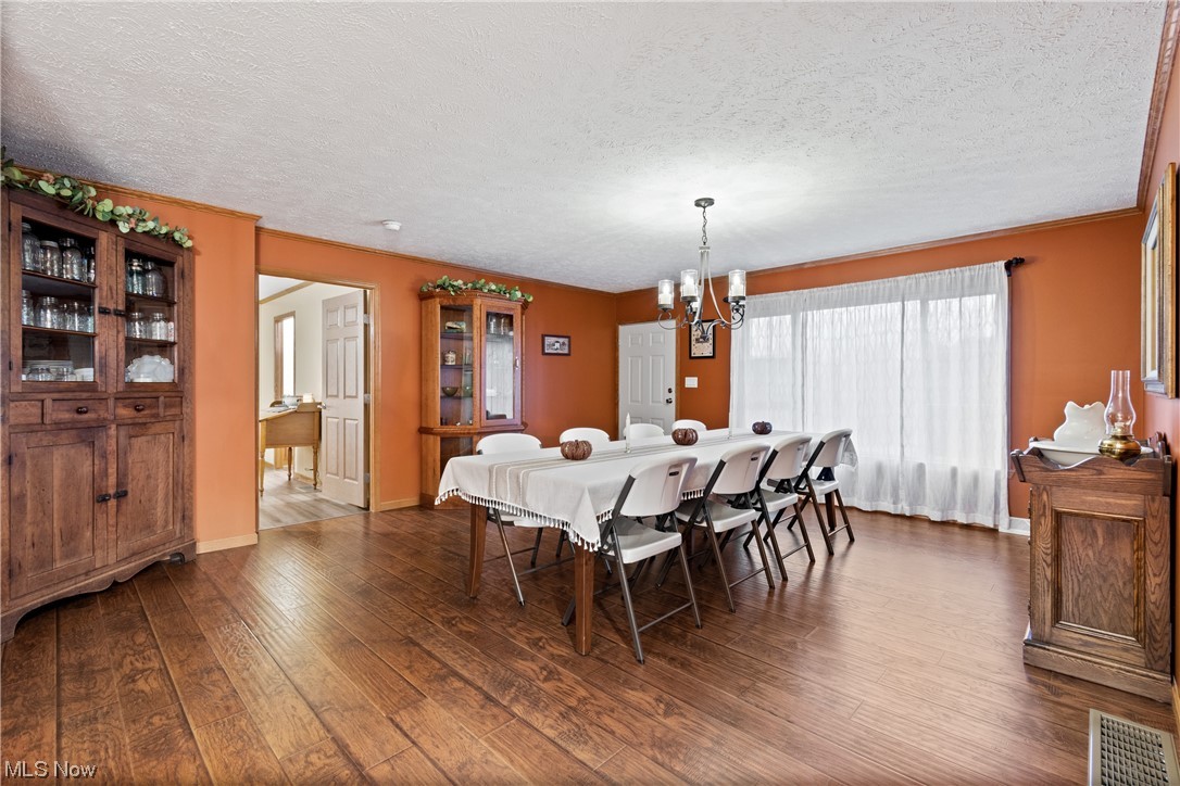 Connecticut Western Reserve La - Residential