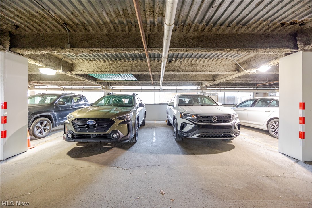 Stonebridge Plaza Condo - Residential