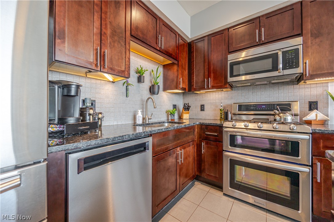 Stonebridge Plaza Condo - Residential