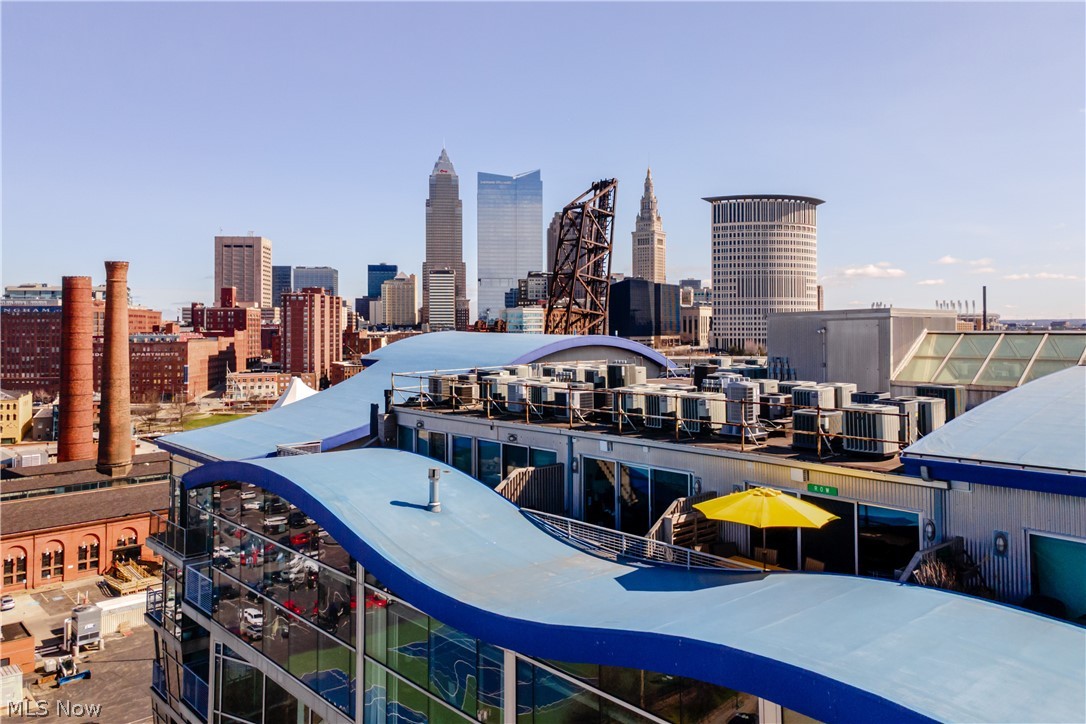 Stonebridge Plaza Condo - Residential