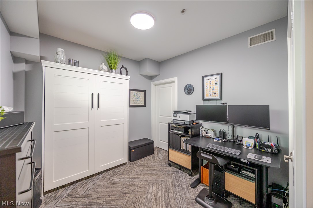 Stonebridge Plaza Condo - Residential