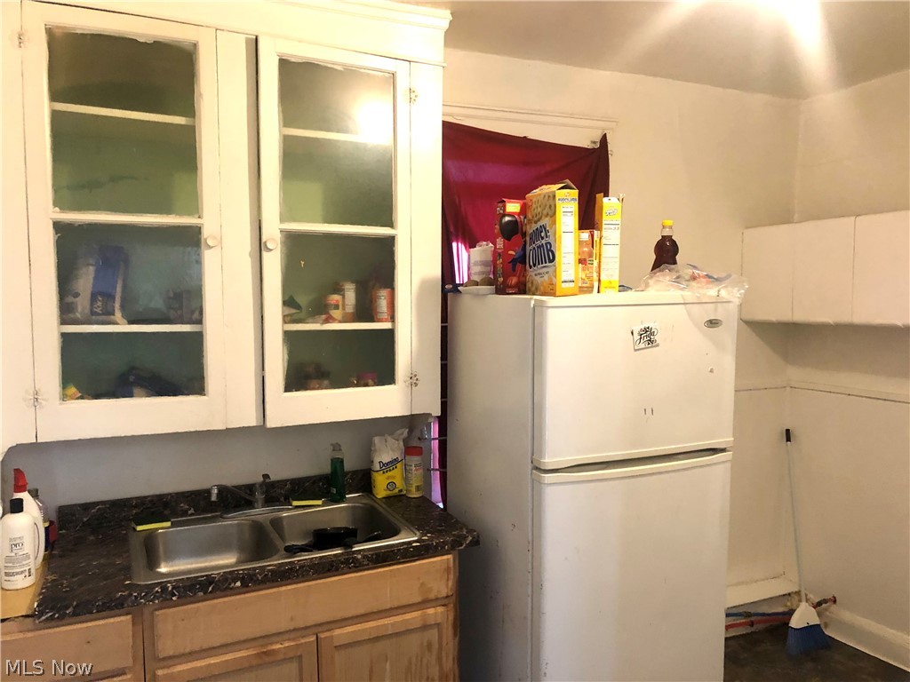 L H Waine Land Co Rice Heights Sub - Residential Income