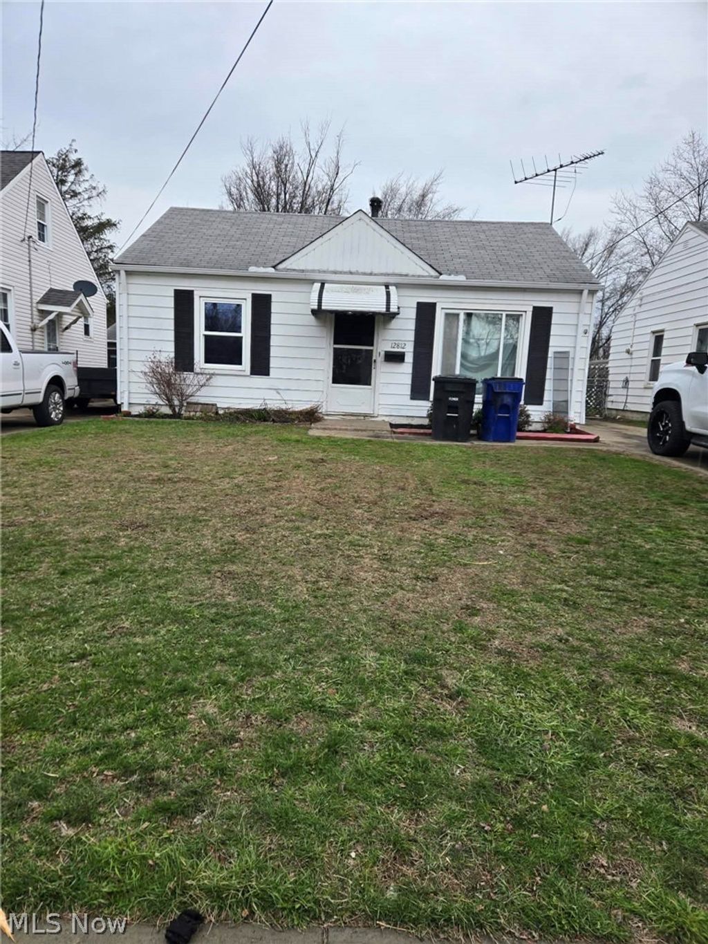 Photo of 12812 Longmead Avenue, Cleveland, OH 44135 (MLS # 5195040)