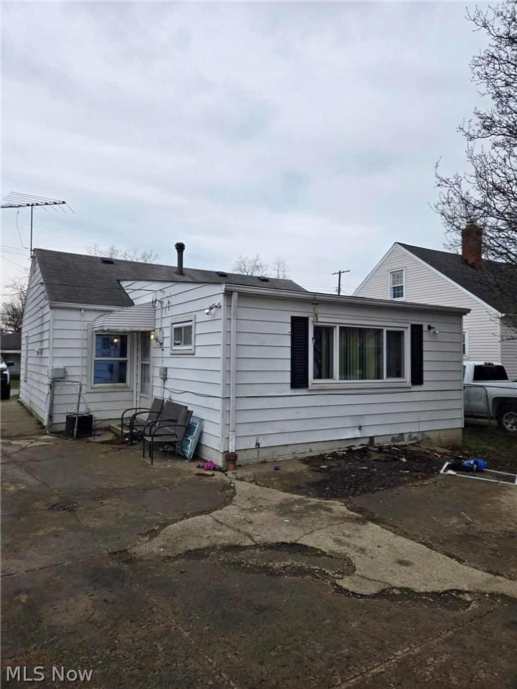 Photo of 12812 Longmead Avenue, Cleveland, OH 44135 (MLS # 5195040)