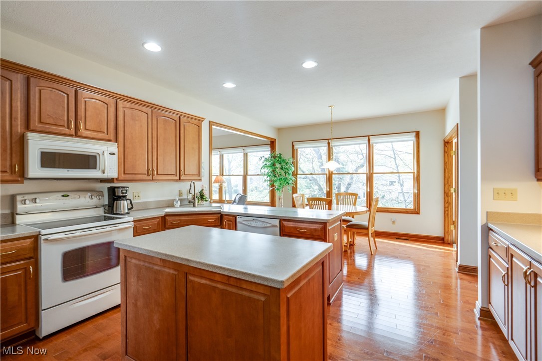 4151 Bentwood Trail, Medina, Ohio image 26