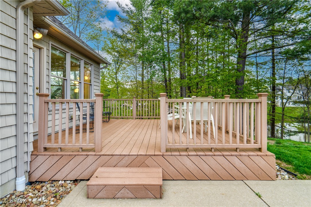 4151 Bentwood Trail, Medina, Ohio image 6