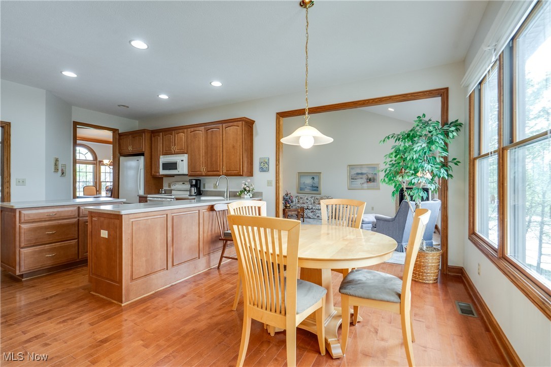 4151 Bentwood Trail, Medina, Ohio image 23