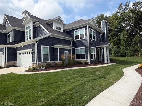 Photo of 516 Port Side Drive, Avon Lake, OH 44012 (MLS # 5240811)